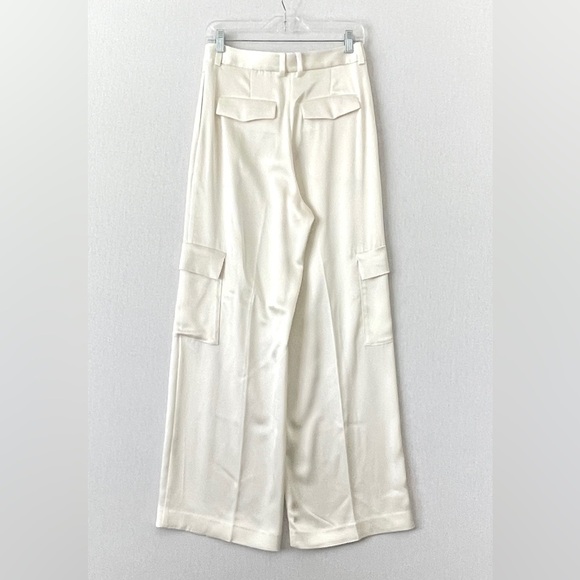 Aritzia Babaton Outgoing Satin Cargo Pant - Picture 6 of 14